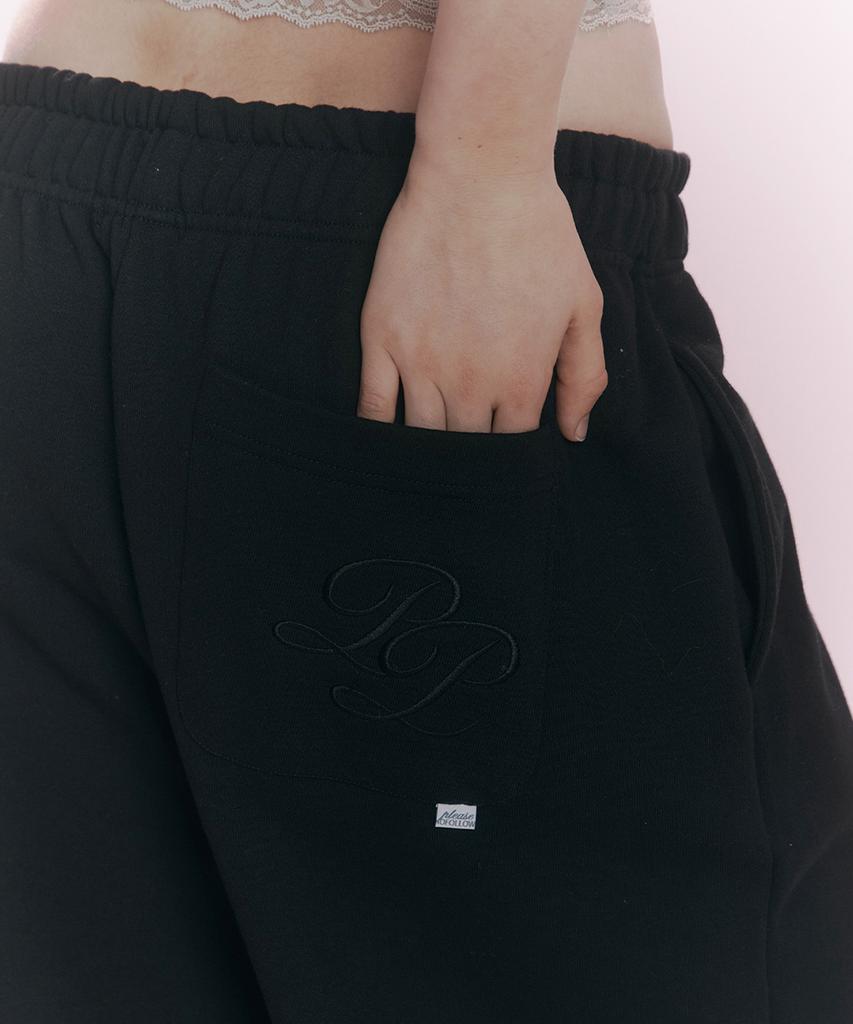 Peullijeunopallou New Hailey Jogger (Black)