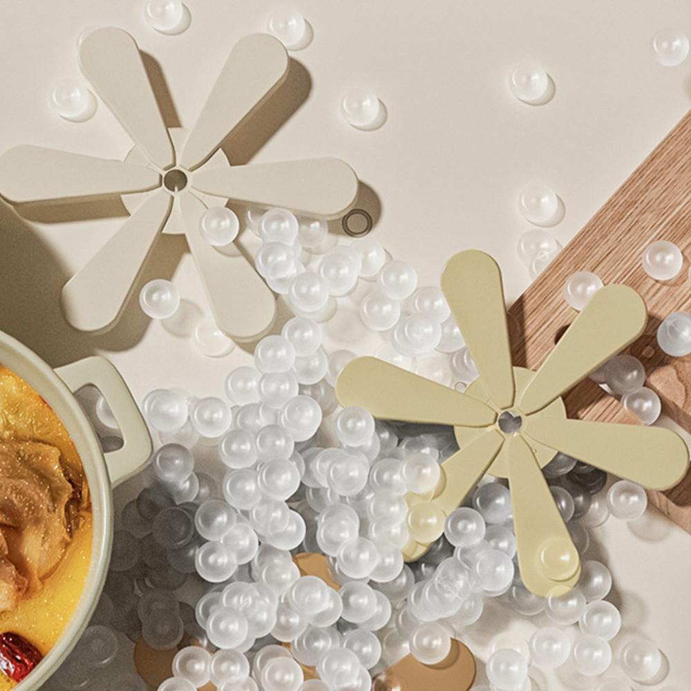 3dílné silikonové izolované tácky ve tvaru vánočního stromečku se stojanem Domácí skládací podložka proti přehřátí pro domácnost, kuchyni a večírky