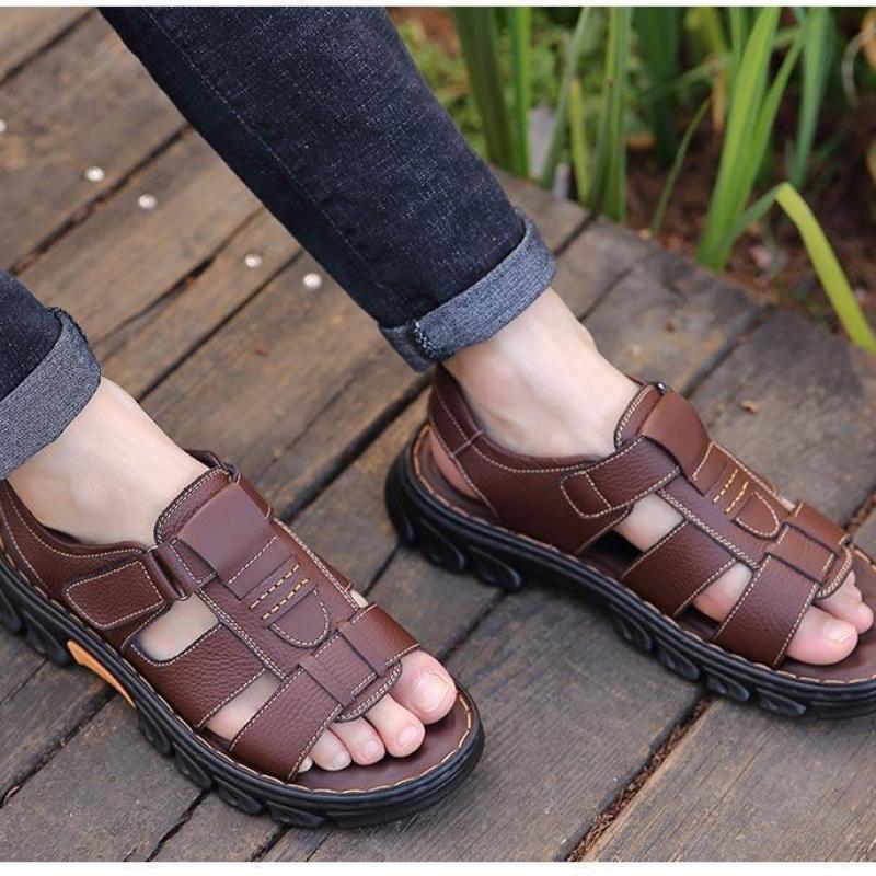 Sandalen Herren Neue Strandschuhe Rindsleder Hausschuhe Outdoor Rutschfeste Sandalen aus echtem Leder mit dicker Sohle Sommersandalen Herren 2024