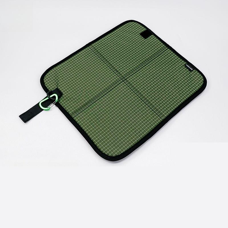Outdoor Folding Seat Cushion Picnic Mat Moisture-proof and Waterproof Portable and Thick Camping and Hiking Mat for Outdoor Use