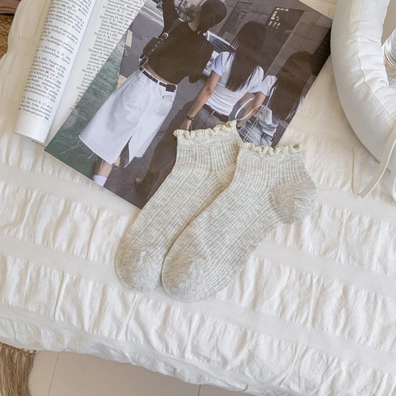 Female Summer Thin Cotton Pure Color Lovely Lace Mesh Breathable Low Top Boneless Socks