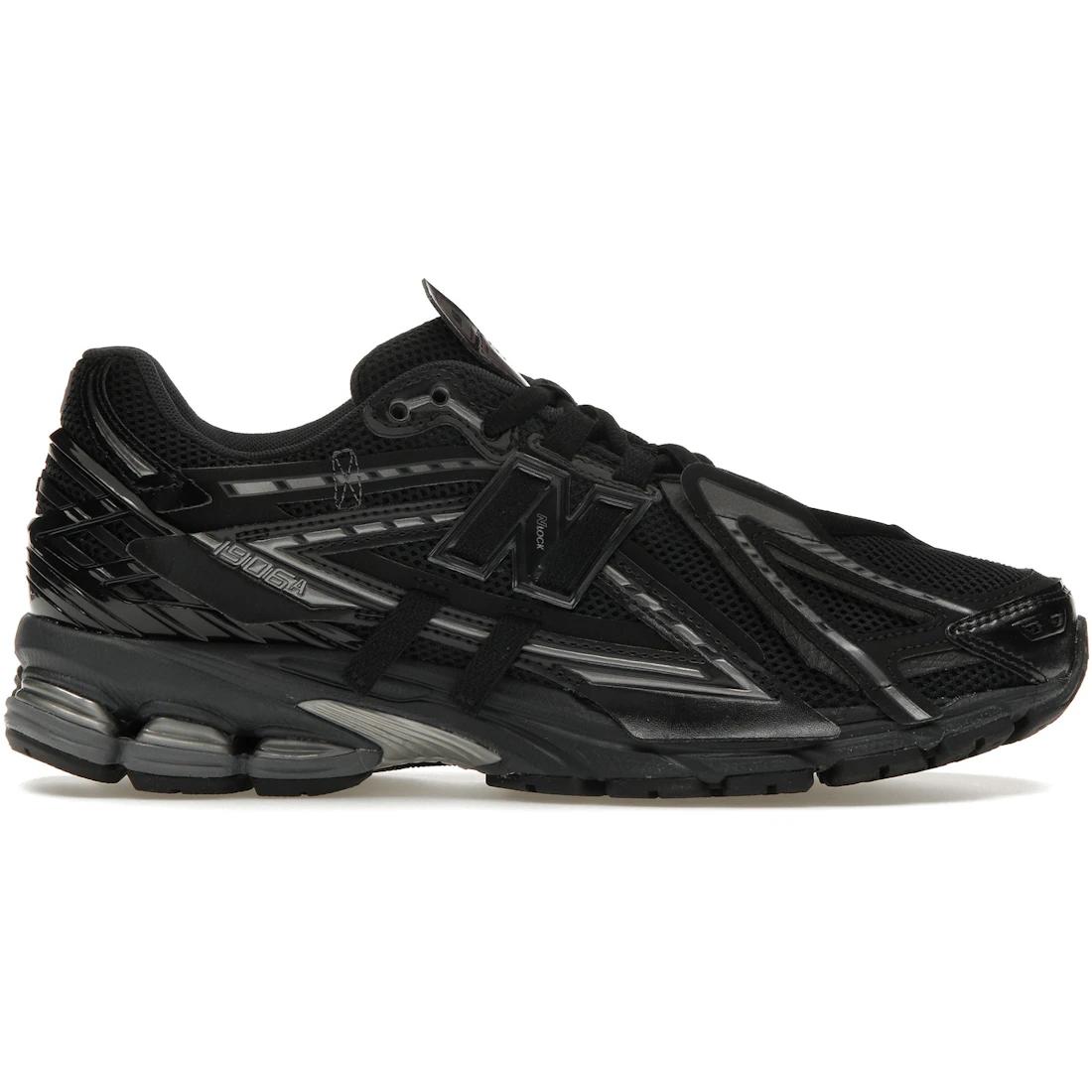 

Кроссовки New Balance 1906A Черные(М1906АФ) 36