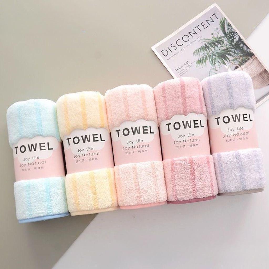 Coral Velvet Towel Is A Soft and Absorbent Towel for Washing The Face