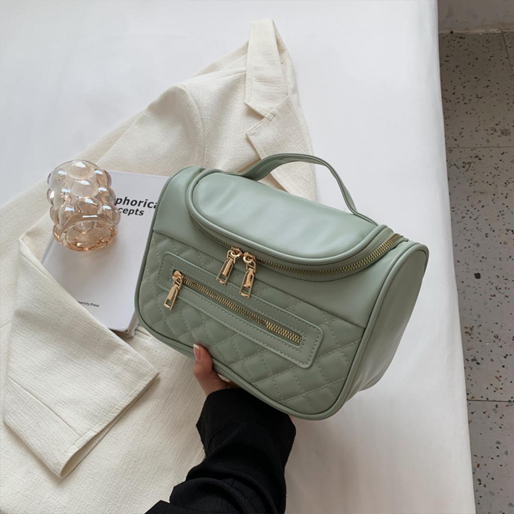 Women Chic Quilted Handbag Spacious Pu Makeup Bag With Organized Storage And Smooth Zip For Daily Essentials Storage Bag