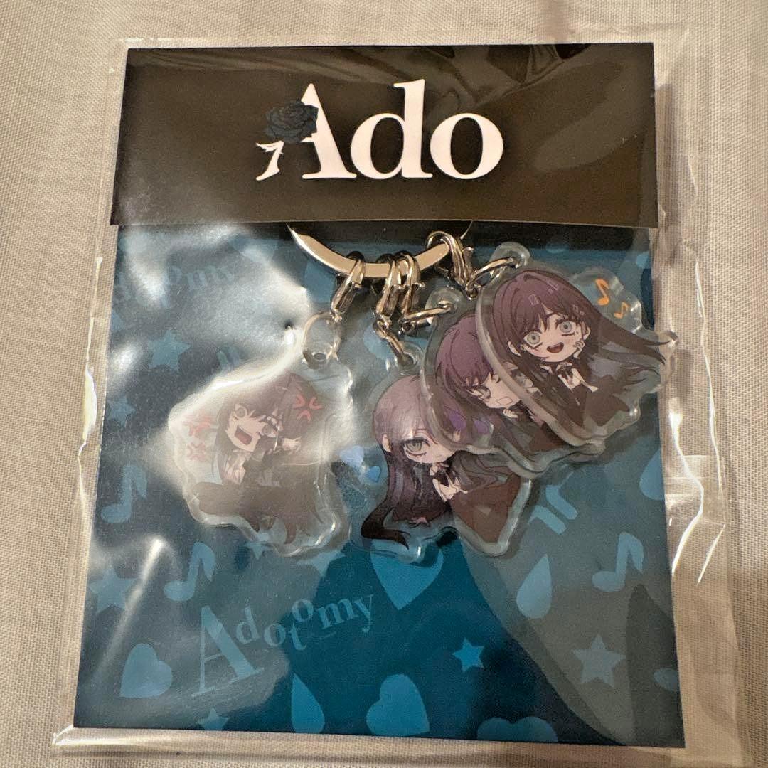 Ado 4-chain acrylic keychain Official 5th Anniversary Exhibiton Adotomy TOKYO