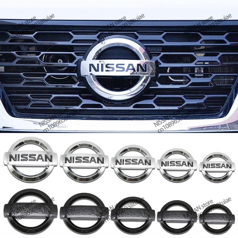 1 Stück Vorder- und Rückseiten-Logo-Plakette Aufkleber Nissan Qashqai X-Trail Kicks Navara Juke Leaf Micra Patrol Maxima Murano ulsar Altima