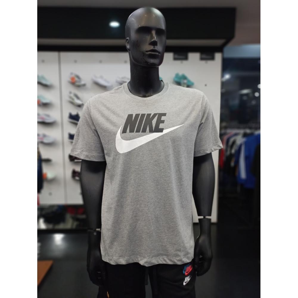 

Футболка с коротким рукавом Nike NSW Icon Futura AR5004 063