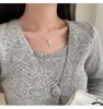 Cartoon Dolphin Pendant Necklace for Women - Small, Lightweight, Fashionable, Niche Design, High-End Clavicle Chain.