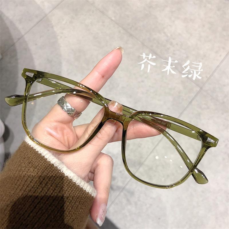

Blue Light Blocking Glasses Women Men High Quality Square Decoration Eyewear Daily Leisure Female Male Fashion Glasses