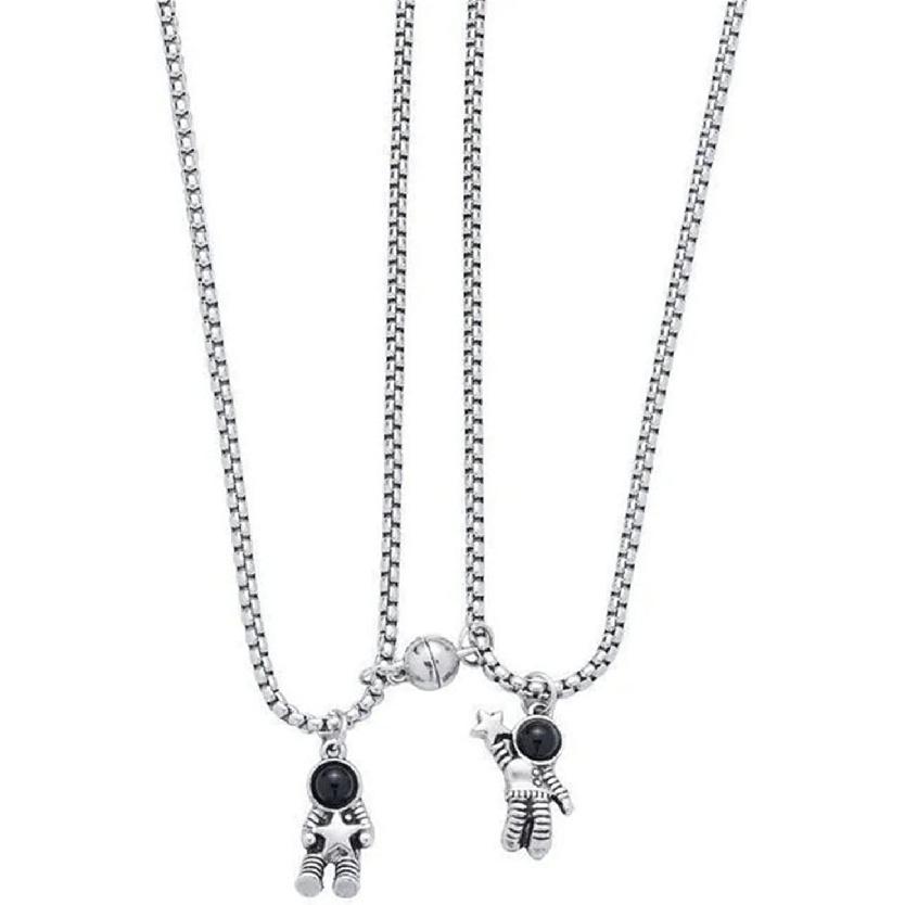 Caiyao 2Pcs Stainless Steel Mutual Attraction Couples Matching Spaceman Pendant Necklace Astronaut Promise Necklace for Women Men Friends Him Her