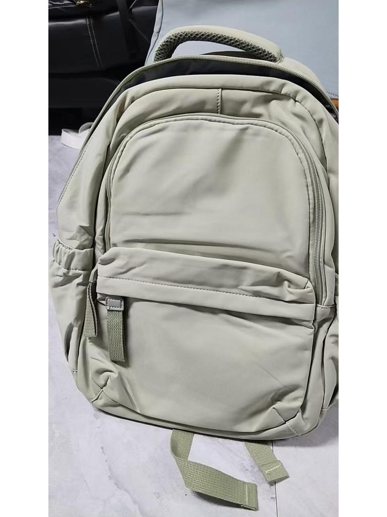 Large Capacity Travel Backpack - Unisex Design for Students and Casual Use