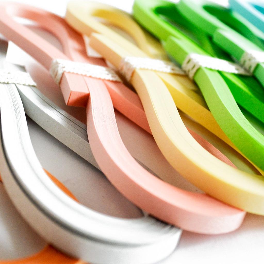 JUYA Quilling Kit 1280 Sheets of Paper Solid Each bag contains 40 sheets of Japanese 390mm long and 3mm (32 Colors) paper, wide.