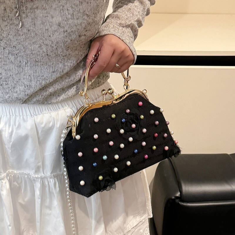 Neue Retro-Stil 3D Blumengesteppte Handtasche Metallverschluss Perlen-Tote Bag Elegante Abendtasche Kette Schulter Crossbody Clutch Tasche