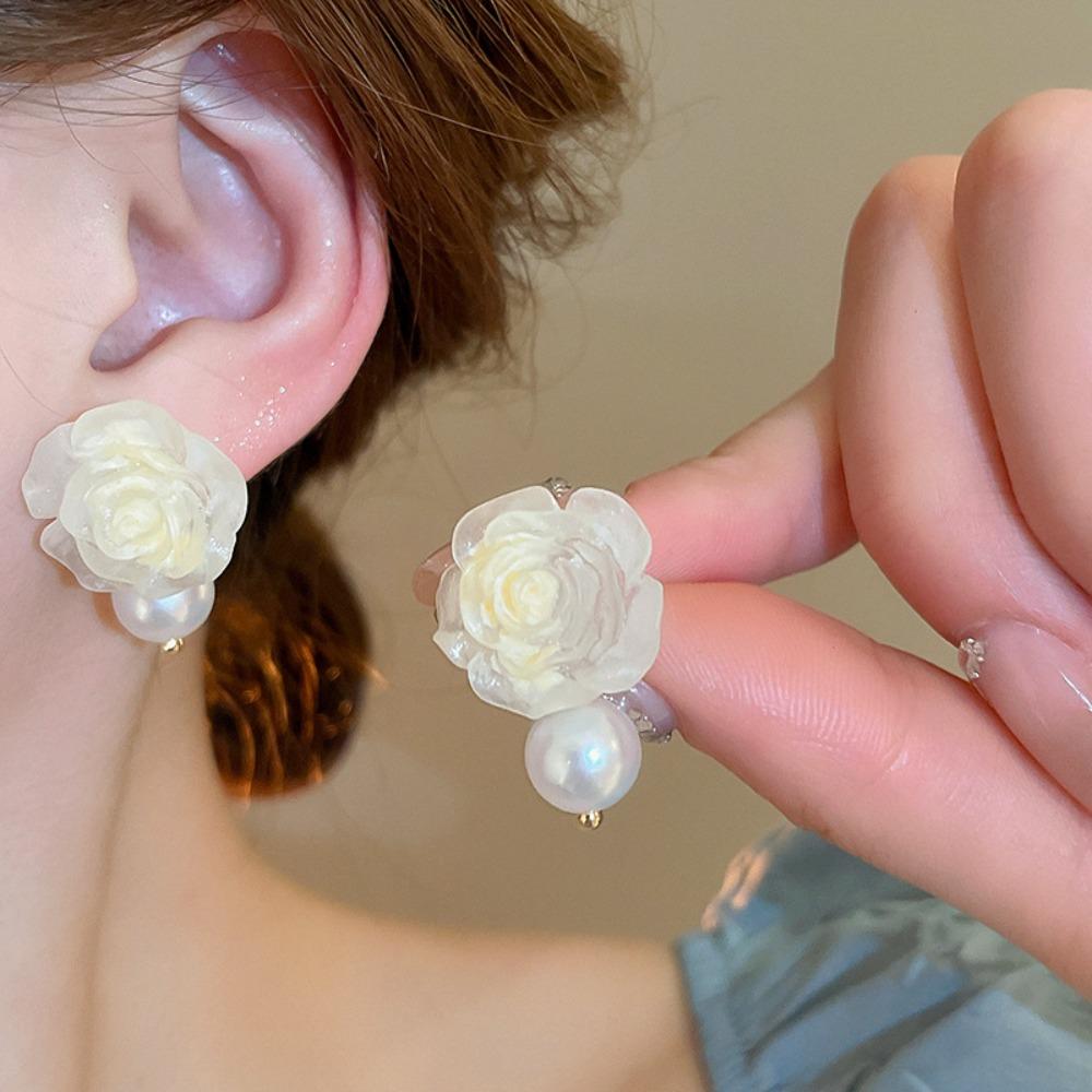 

Imitation Pearl Flower Pearl Ear Pendant Jewelry Accessories Flower Pearl Drop Earrings Spring