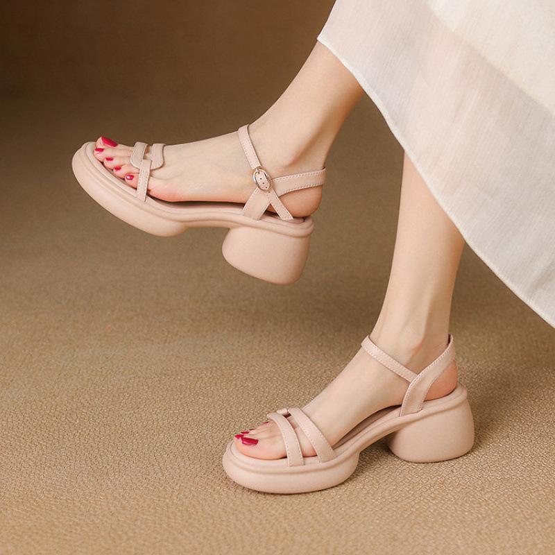 

New summer women s shoes buckle round head women s sandals soft sole large size shoes casual solid color high heel Roman sandals 39 абрикосовый