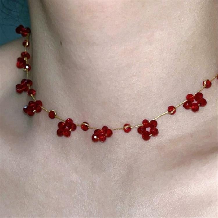 Hypoallergenically Crystal Bead Necklace Red Flower Detailing Lightweight Layering Jewelry Women Clavicle Chain