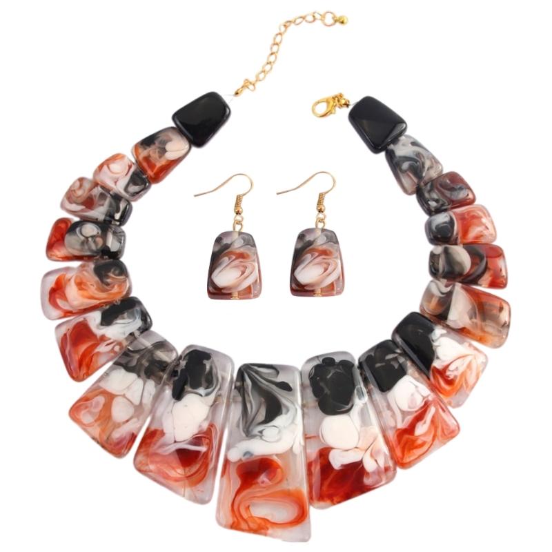 

Clavicle Chain Necklace and Drop Earrings Set Distinctive Necklace and Earrings Set for Women Who Love Vintage Charm