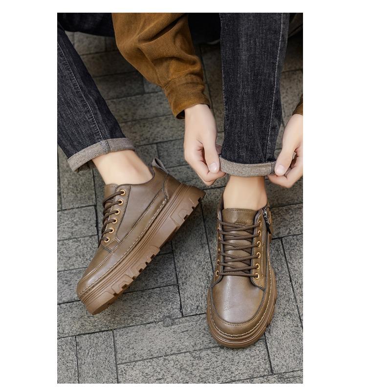 Men's Autumn Sports Casual Board Shoes, Versatile Waterproof Black Leather Shoes, Trendy Work Footwear.