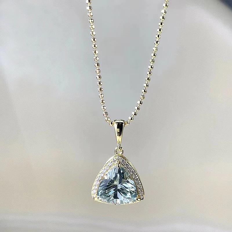 Lulu Tong S925 Silver Aquamarine Green Triangle Pendant Necklace - Light Luxury 