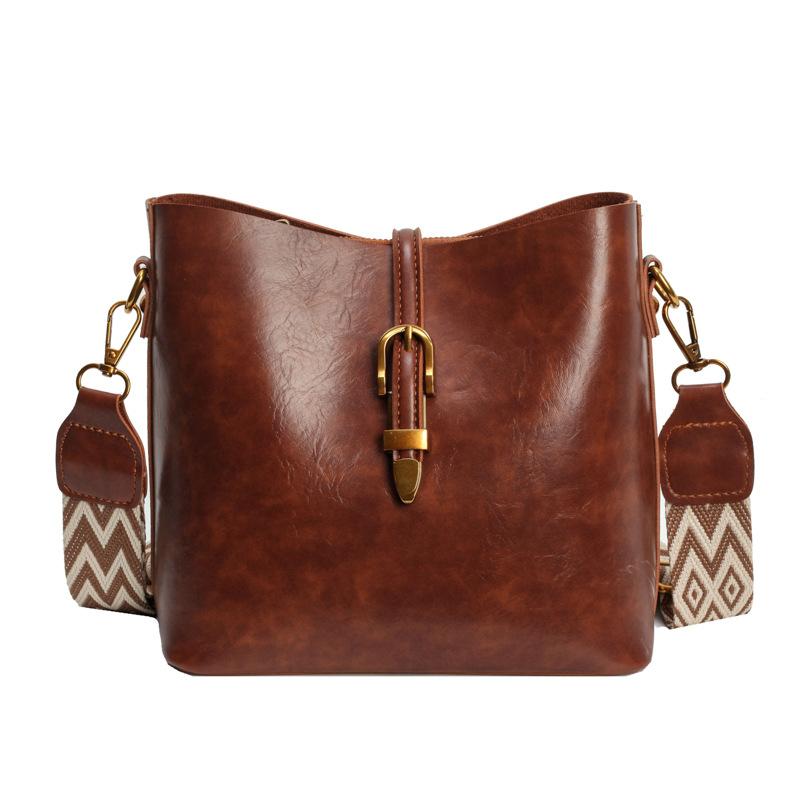 This Year's Popular Bag Large-capacity Bucket Bag Women's 2025 Spring and Summer New Retro Shoulder Bag Wide Shoulder Strap Messenger Bag