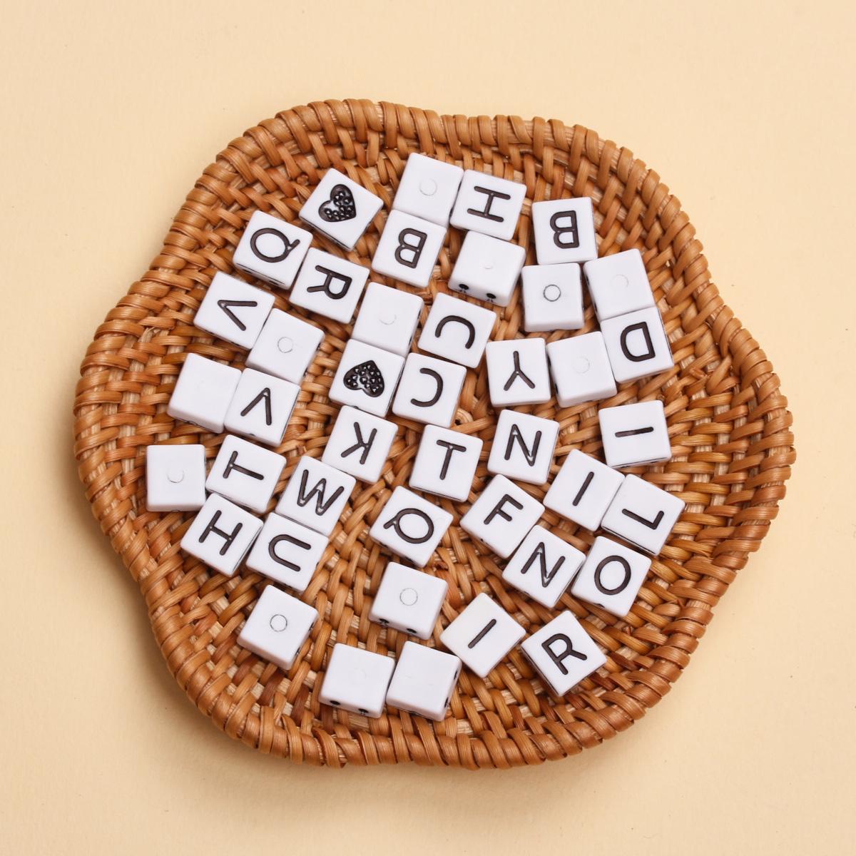 

40Pcs Color Acrylic 9x8mm Square A-Z Letter Pattern Loose Spacing Beads Double Hole DIY Necklace Bracelet Jewelry Production