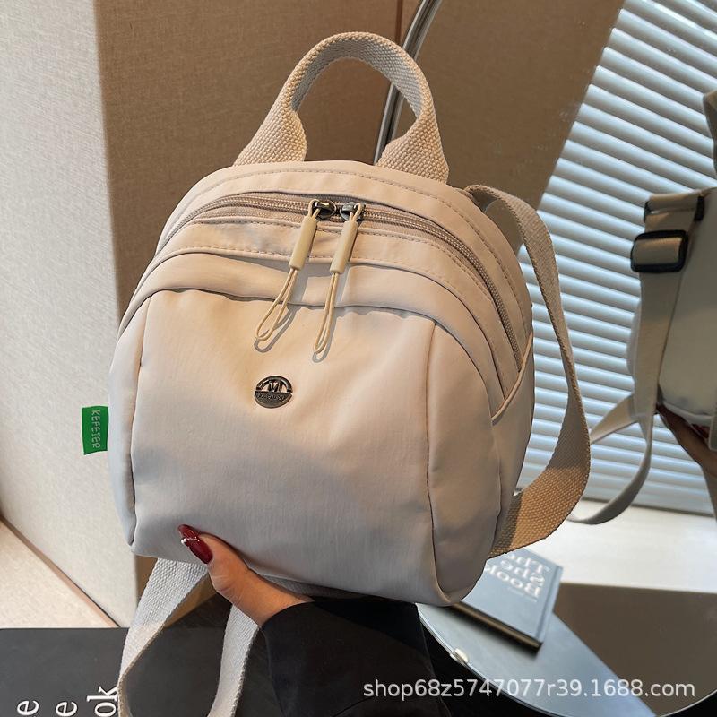 Japan and South Korea 2025 new women's bags fashion casual nylon bags lightweight women's travel bags niche design messenger bags