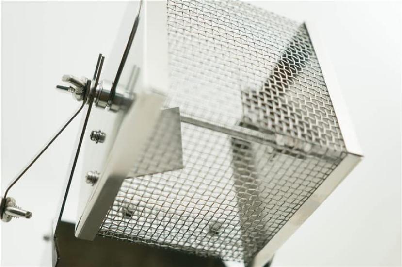 Desirable Home Coffee Roaster, Far-Infrared, Compact, Manual Rotation, with Handle, Premium Titanium 3.5mm Mesh