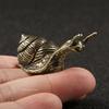 Vintage Brass Snail Small Ornaments Tea Pet Ceremony Solid Copper Simulation Animal Figurines Miniatures Home Decorations