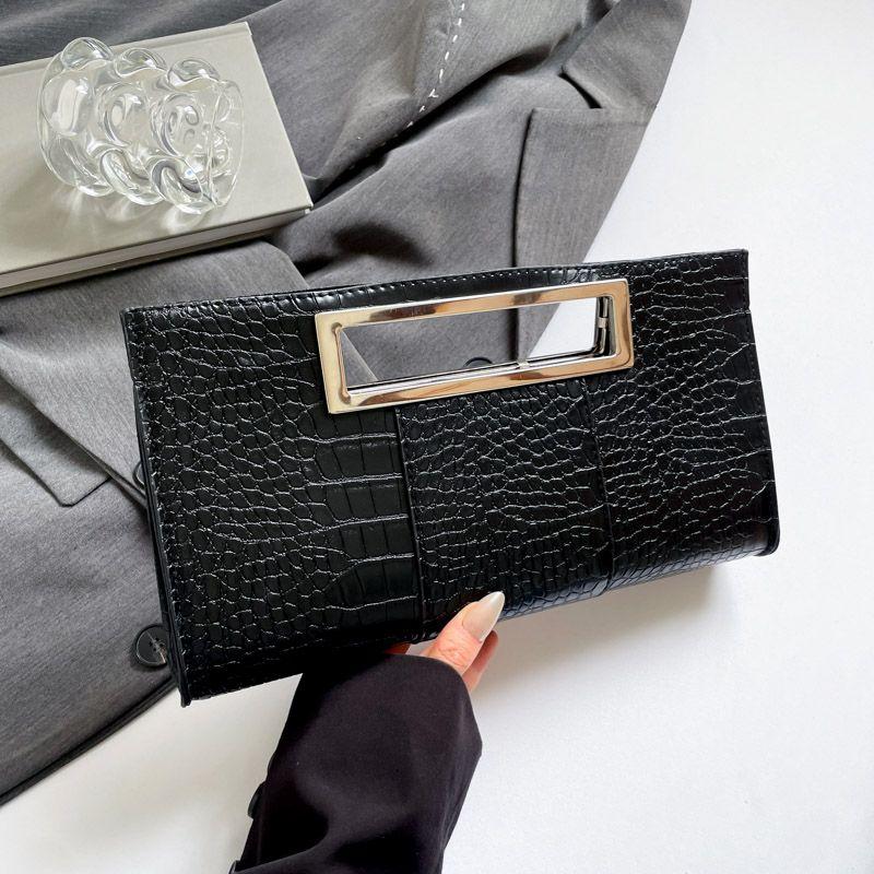 New Fashionable and Versatile Handbag, High-end Crocodile Patterned Dinner Clutch, Daily Commuting Bag, Versatile Women's Bag