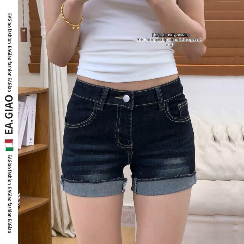 

Women’s Low-Waist A-Line Denim Shorts - Autumn 2026, Dark Blue, Slimming & Hip-Hugging, Rolled-Up Hot Pants. L темно-синий