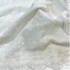 Dantelă Brodată 100% Bumbac Solubilă în Apă Golită Floare Mică Pentru Cusut Rochie Haine DIY Meșteșuguri Handmade Pe Jumătate de Yard