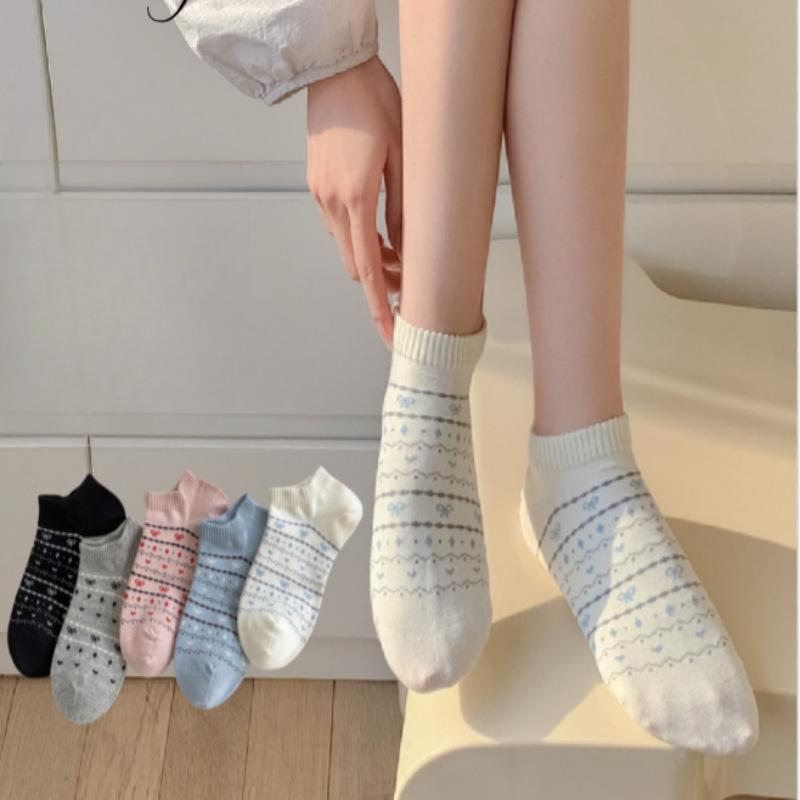 Spring and Summer Socks for Women, Pure Cotton Boneless Short Socks, Versatile, Simple and Trendy Socks, Boat Socks, Shallow Mouth, School Style