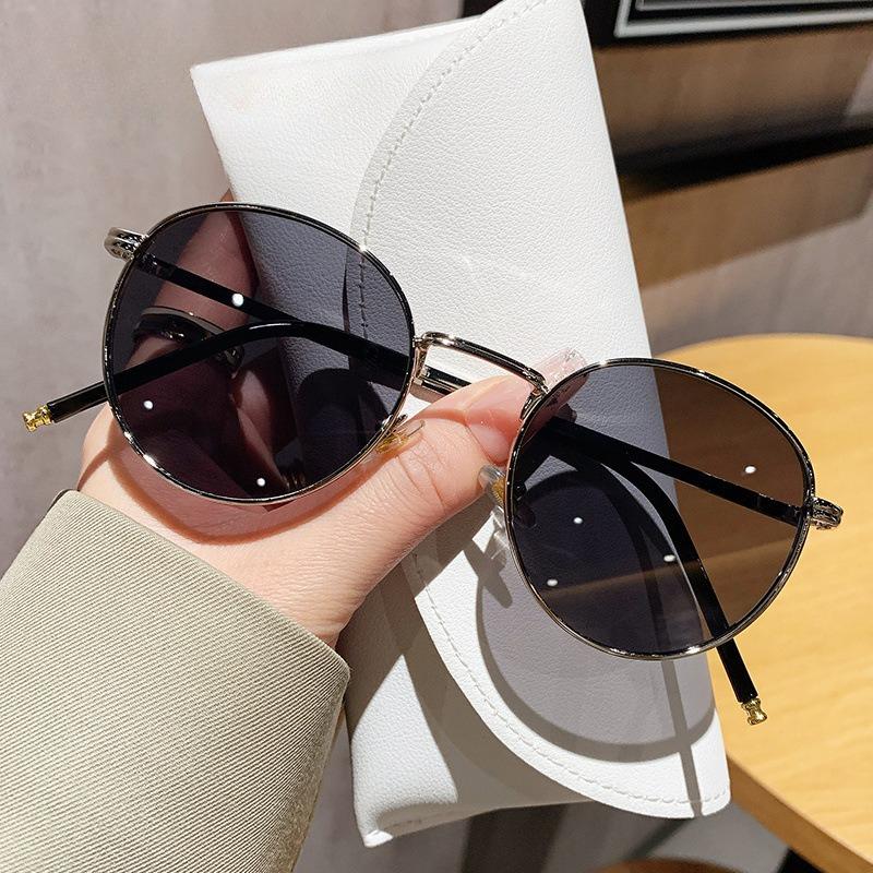 New Vintage Sunglasses for Women Men Round Sun Glasses Female Retro Shades Metal Circular Frame Eyewear