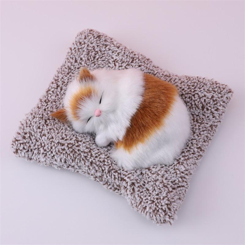 Simulated Kitten Meow Bamboo Charcoal Deodorizing Plush Cushion for Car & Home Decoration