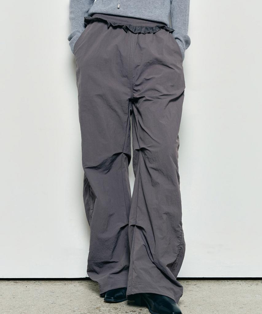 Nigaennikol Ruffle Lace Parachute Pants_Charcoal
