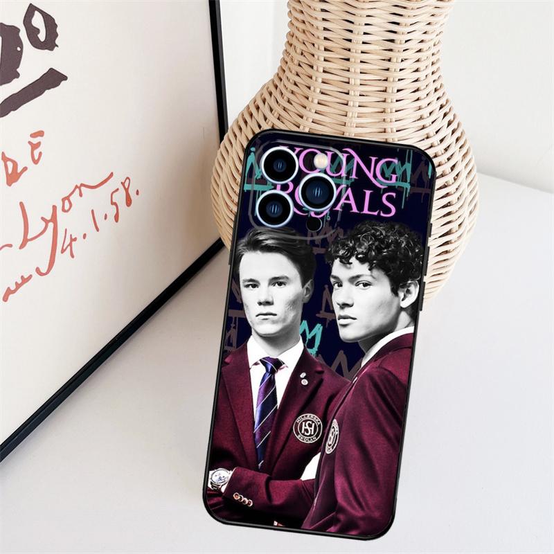 Young Royals Simon and Wilhelm Funda For iPhone 16 15 Pro 14 Pro Max Plus 11 13 12 Mini X XS XR Phone Case