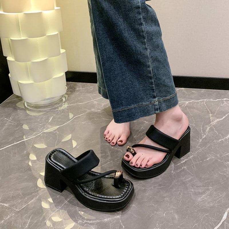 High -heeled Women's Sandals 2025 Summer New Fashion Versatile Toe Thick Bottom Non -slip Leisure High Heel Tide Sandy Slippers
