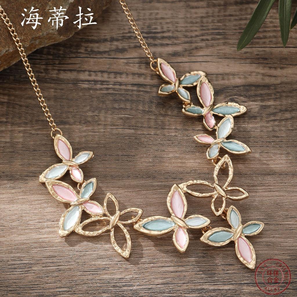 New Color Painting Oil Hollow Butterfly Necklace, Fashionable and High-end Women's Versatile Butterfly Necklace