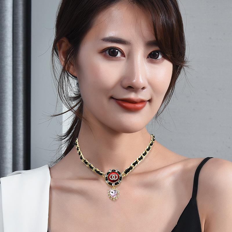 Style Korean Elegant Black Choker Necklace With Heart Pendant For Women