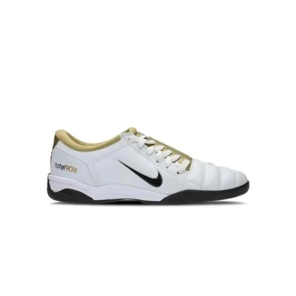 NIKE T90 SP White and Black