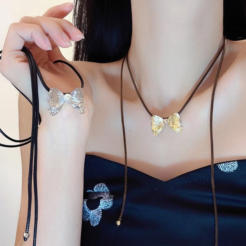 Fashionable Bowknot Necklace Ornament Elegant Bowknot Pendant Necklace Personalized Clavicular Chain Adornment Jewelry
