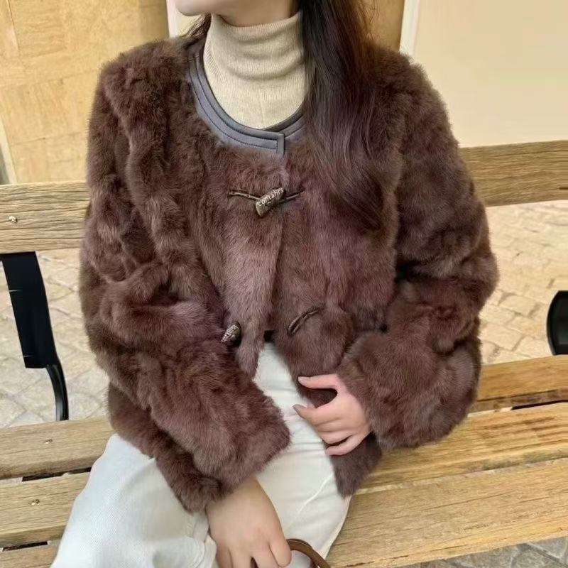 New high-end women's clothing imported small foreign hair round neck fur celebrity high sense versatile short coat women