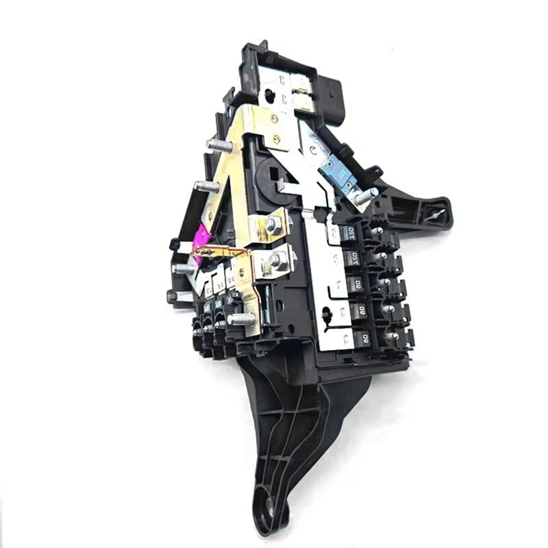 

L10A A2135400350 New Engine Fuse Box For Mercedes Benz E Class 2135400350 чорний