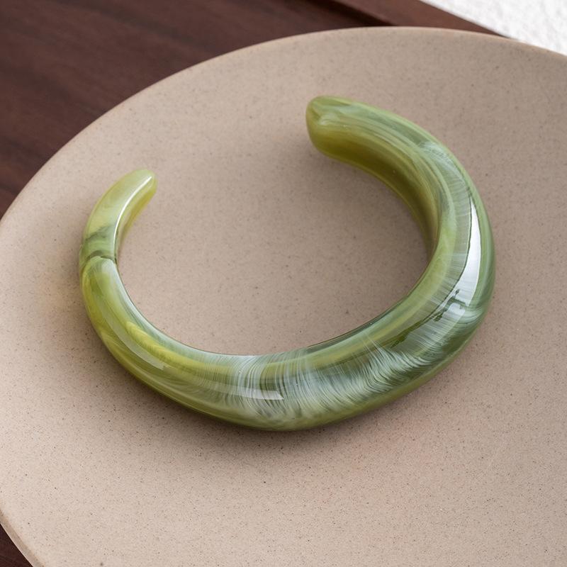 Ретро Размазанный Акриловый Открытый Браслет Нишевый Высококлассная Мода Легкая Роскошь Браслет Дофаминовые Украшения Женские