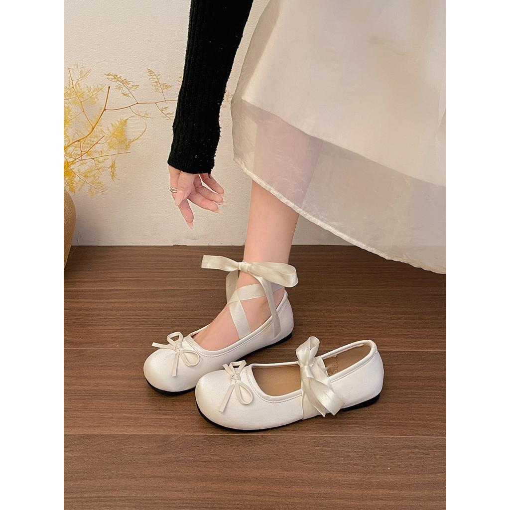 Black ballet style round head shallow mouth flat-soled single shoes 2026 spring and autumn with skirt Mary Jane shoes