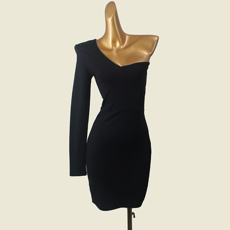 

Swedish Brand Christmas New Year Red Hip Skirt Design Sense Foreign Trade Original Order One Shoulder Sexy Temperament Formal Dress Black All yards