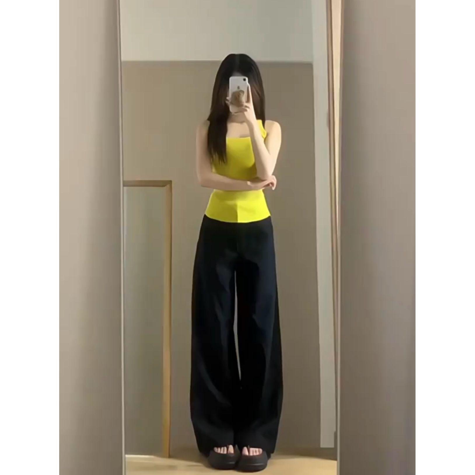 

Женские черные джинсы с высокой посадкой и широкими штанинами – Осень 2025, длина в пол, облегающий силуэт