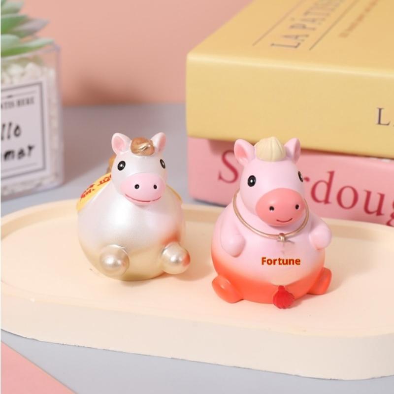 2026  Creative Horse Cute Statue Key Chain Pendant Home Office Desktop Ornaments Funny Toys