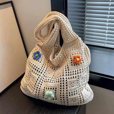 Nouveau sac tricoté en laine Sac tricoté à la mode pour femme Sac à main polyvalent conçu par un créateur de fleurs Sac à bandoulière pour femme