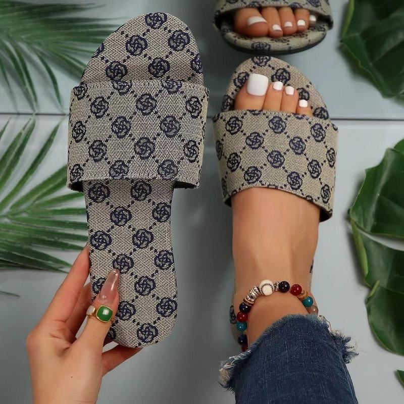 Cross-border Large-size Flat-bottomed Slippers Women's Summer Foreign Trade Fashion New Outer Wear One-word Belt Sandals Women